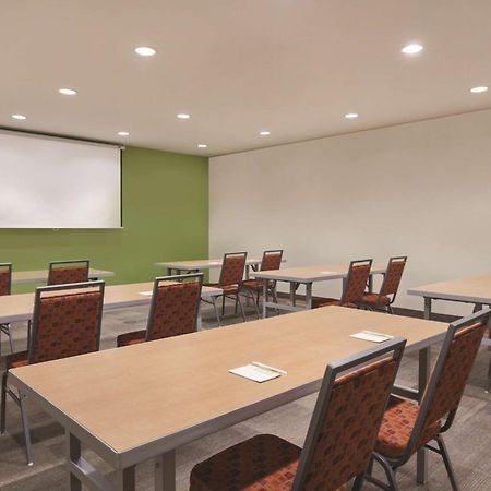 希尔顿惠庭酒店 大学城 外观 照片